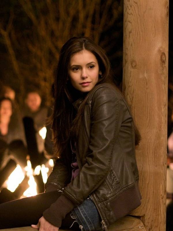 Elena Gilbert фотография #5