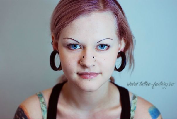 №6, Акелла Хиллер №6, Акелла Хиллер